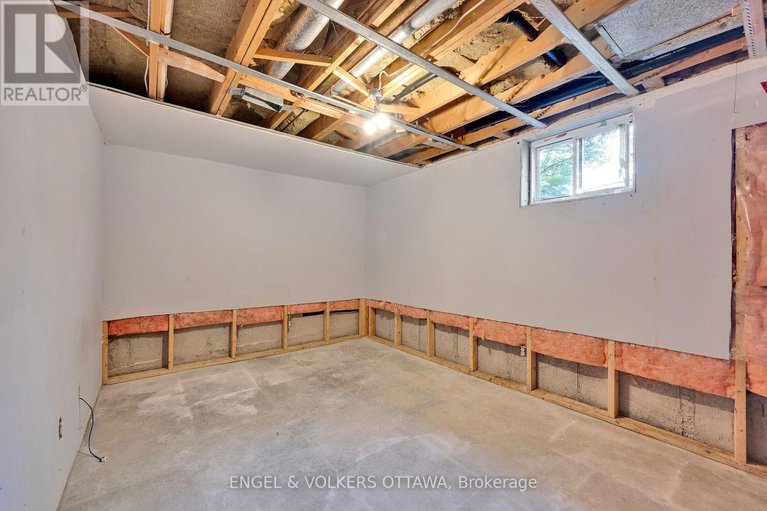 28887714/5233-mclean-crescent/manotick-long-island-nicholls-island/ottawa/ontario/K4M1G1_34