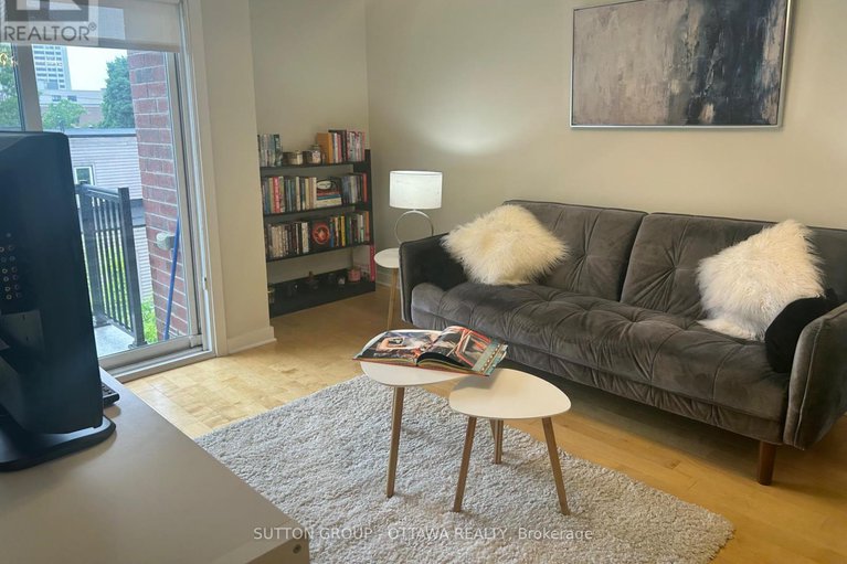 28444870/506-456-king-edward-avenue/sandy-hill/ottawa/ontario/K1N0B4_34
