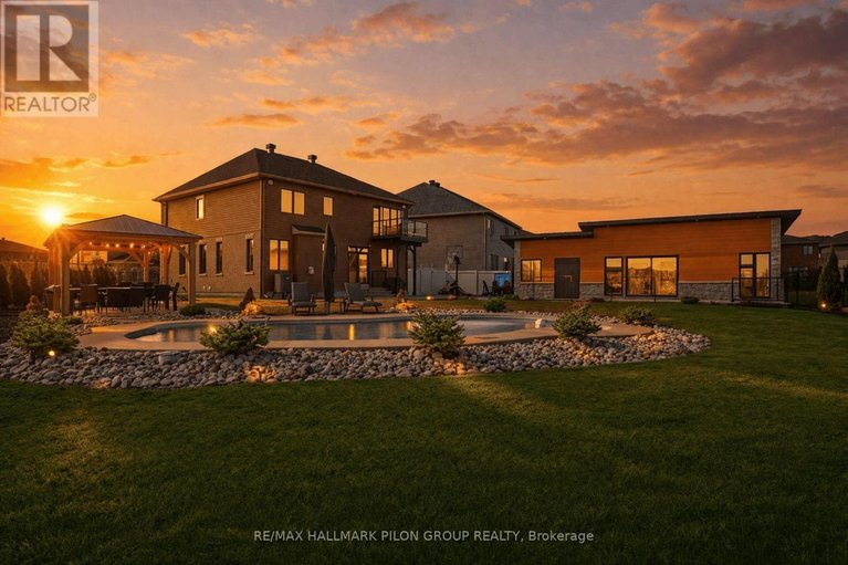 29594611/236-esturgeon-street/avalon-west/ottawa/ontario/K4A1G5_3