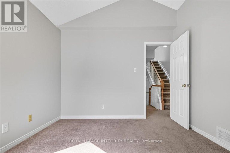 29035387/4-2949-richmond-road/britannia-heights/ottawa/ontario/K2B6S6_23