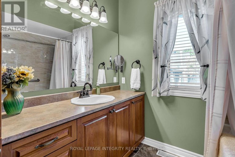 28550243/120-jasper-crescent/town-of-rockland/clarence-rockland/ontario/K4K0A4_19