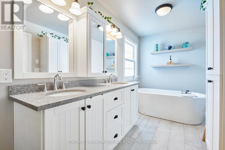 29348349/11-kimberly-avenue/north-grenville-twp-kemptville-east/north-grenville/ontario/K0G1J0_33