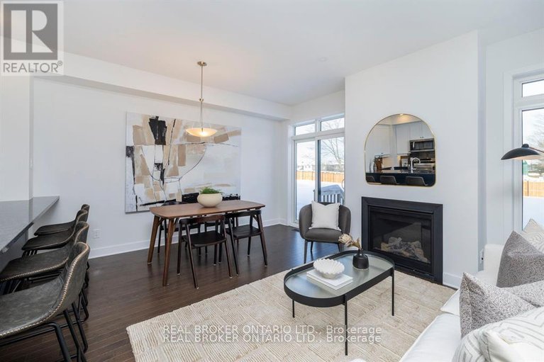 29518689/213-bristol-crescent/kemptville/north-grenville/ontario/K0G1J0_18