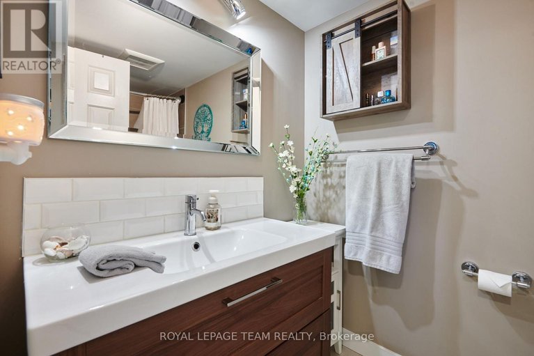 29589380/1407-470-laurier-avenue-w/ottawa-centre/ottawa/ontario/K1R7W9_30