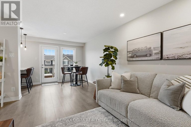 29616626/372-willow-aster-circle/avalon-west/ottawa/ontario/K4A1C8_8