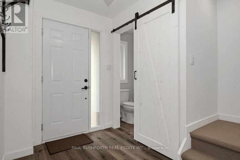 29578151/23-pixley-private/riverview-park/ottawa/ontario/K1G4C3_4