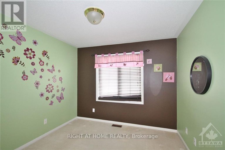28194266/373-stoneway-drive/barrhaven-east/ottawa/ontario/K2G6G8_19