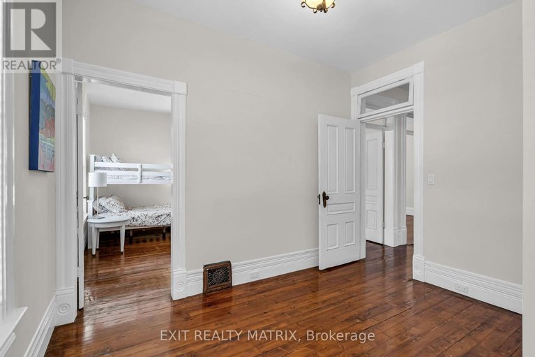 27898054/94-king-street/chesterville/north-dundas/ontario/K0C1H0_25