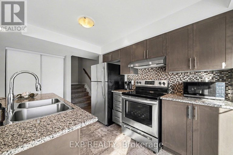 29311745/735-chapman-mills-drive/strandherd/ottawa/ontario/K2J5X2_7