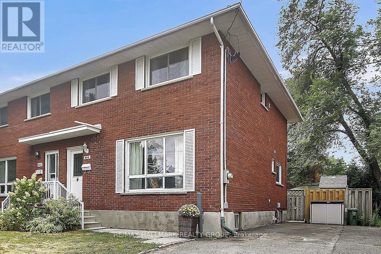 28792256/904-pinewood-crescent/queensway-terrace-north/ottawa/ontario/K2B5Y4_1