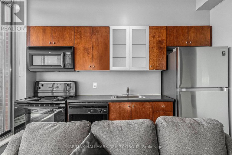 28710220/805-383-cumberland-street/lower-townbyward-market/ottawa/ontario/K1N1J7_13