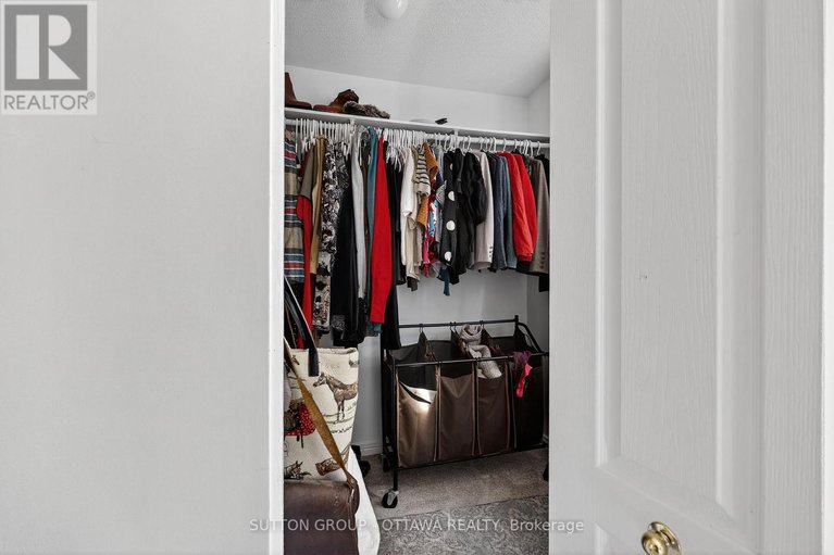 28992847/1473-launay-avenue/fallingbrookpineridge/ottawa/ontario/K4A3R9_22