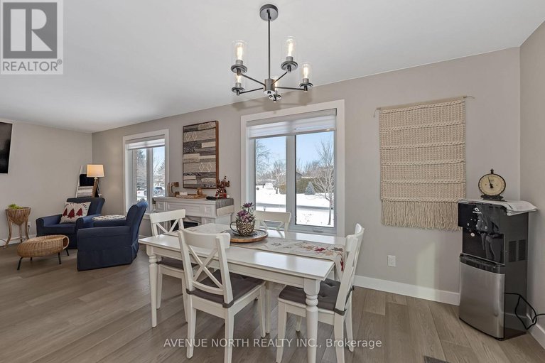 29416528/7028-shadow-ridge-drive/greely/ottawa/ontario/K4P1B7_8