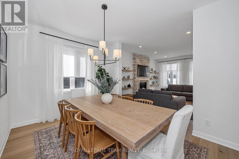28583920/726-coast-circle/mahogany-community/ottawa/ontario/K4M0N2_11