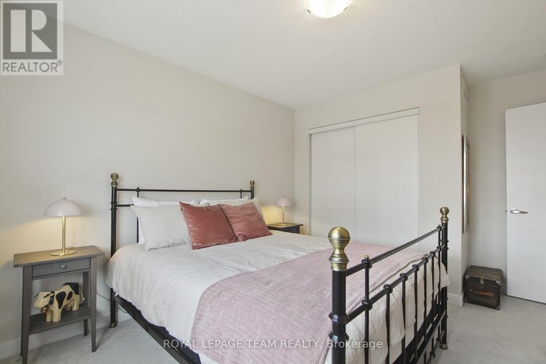28291753/506-oldenburg-avenue/btwn-franktown-rd-fallowfield-rd/ottawa/ontario/K0A2Z0_40