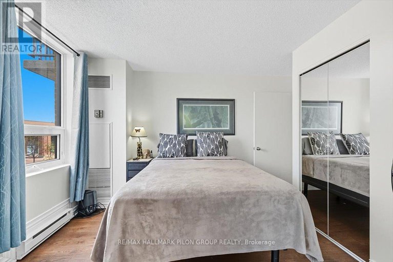 28894256/205-35-holland-avenue/ottawa-west/ottawa/ontario/K1Y4S2_11