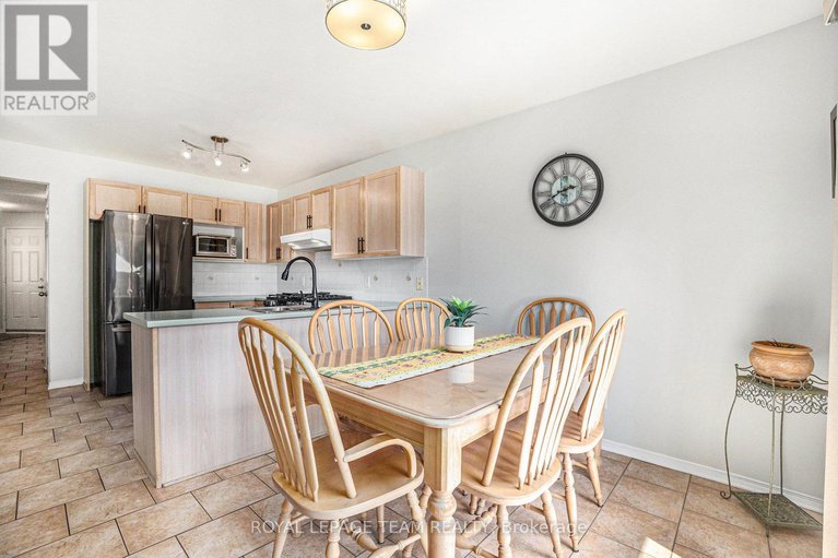 28620821/36-nakota-way/longfields/ottawa/ontario/K2J4M3_12