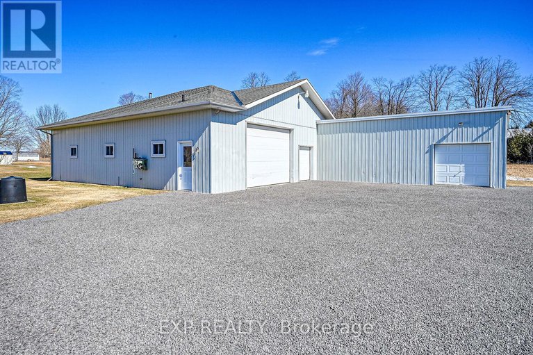 28062332/415-johnston-road/north-grenville-twp-kemptville-south/north-grenville/ontario/K0G1J0_33