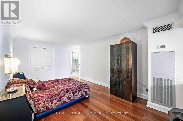 28581239/207-151-bay-street/ottawa-centre/ottawa/ontario/K1R7T2_28