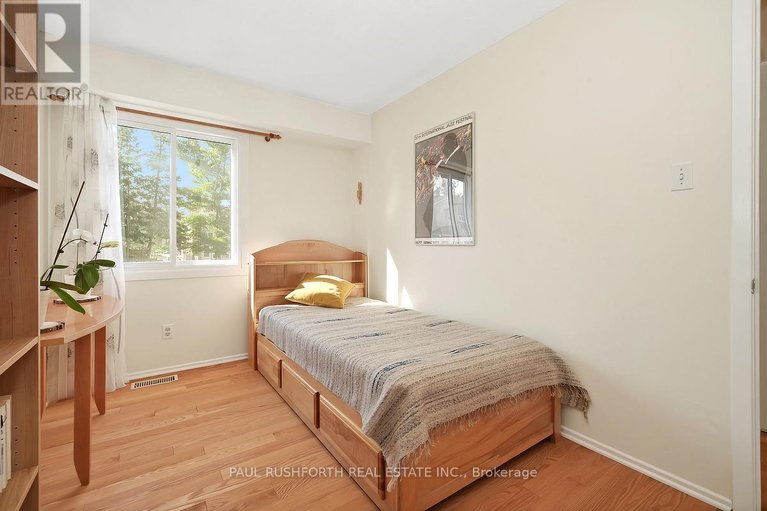 29578734/1400-lassiter-terrace/beaconwood/ottawa/ontario/K1J8N3_19