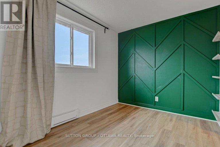 29020612/34b-782-st-andre-drive/hiawatha-parkconvent-glen/ottawa/ontario/K1C4R7_23