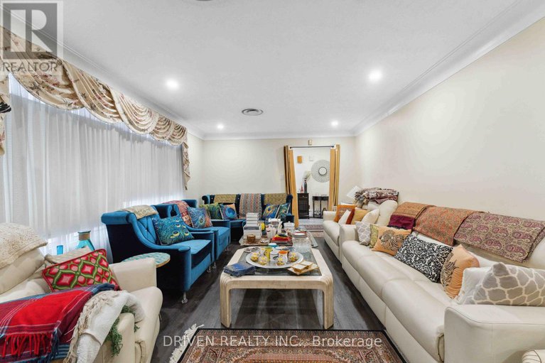 29237590/1266-walkley-road/ellwood/ottawa/ontario/K1V6P7_7