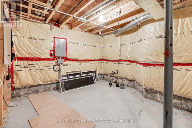 29553229/257-bulrush-crescent/blossom-parkkemp-parkfindlay-creek/ottawa/ontario/K1T0E5_29