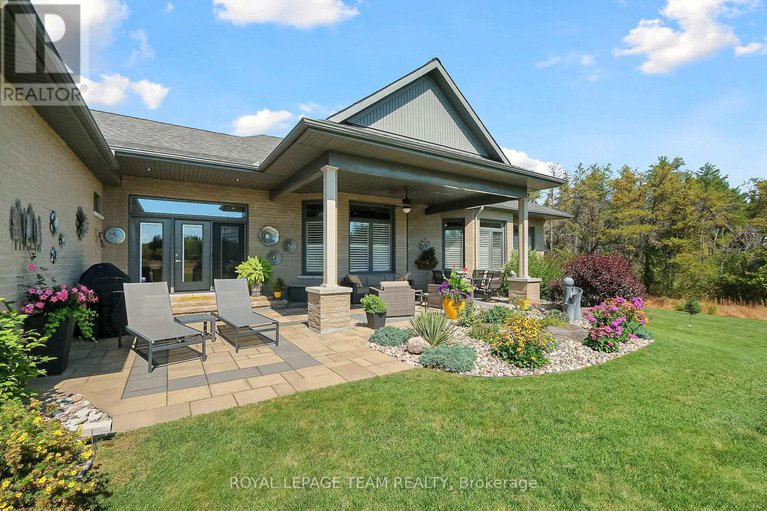 29340390/217-shamus-way/huntley-ward-south-west/ottawa/ontario/K0A1L0_39