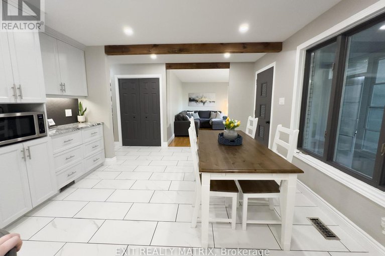 29119541/12187-county-road-3-road/winchester/north-dundas/ontario/K0C2K0_10