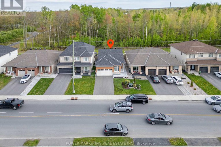 28282799/6356-renaud-road/mer-bleuebradley-estatesanderson-park/ottawa/ontario/K1W0R9_28
