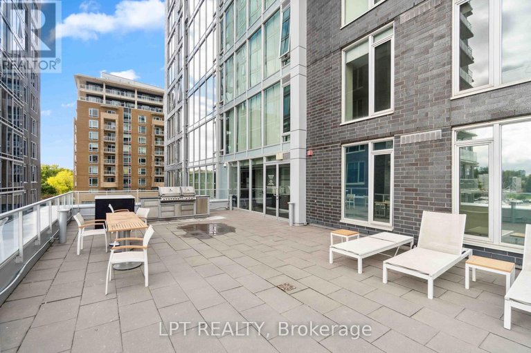 29590861/307-111-champagne-avenue-s/west-centre-town/ottawa/ontario/K1S5V3_45