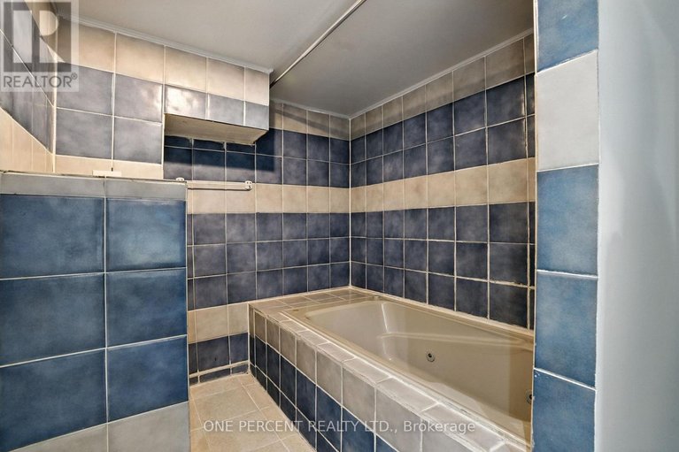 29594627/279-anna-avenue/carlington/ottawa/ontario/K1Z7V5_26