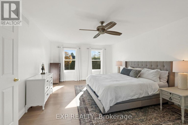 29106275/1353-pelkey-court/manotick-village-manotick-estates/ottawa/ontario/K4M1K8_22