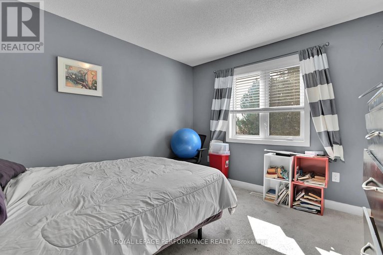 28812434/609-robert-street/town-of-rockland/clarence-rockland/ontario/K4K1E8_19