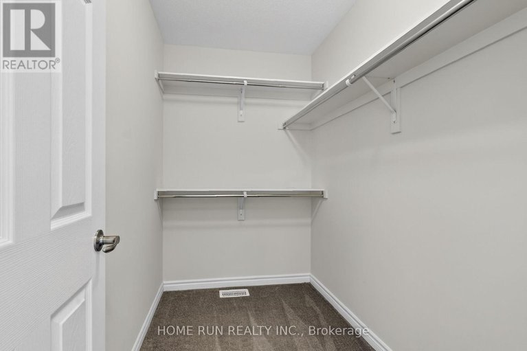 29333511/735-megrez-way/half-moon-bay/ottawa/ontario/K2J6S8_22