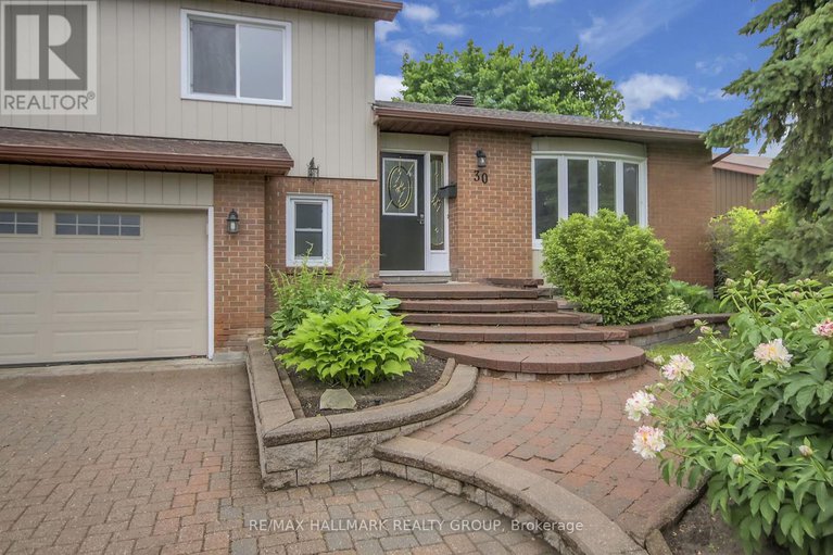 28444876/30-brodeur-crescent/katimavik/ottawa/ontario/K2L1Z3_33