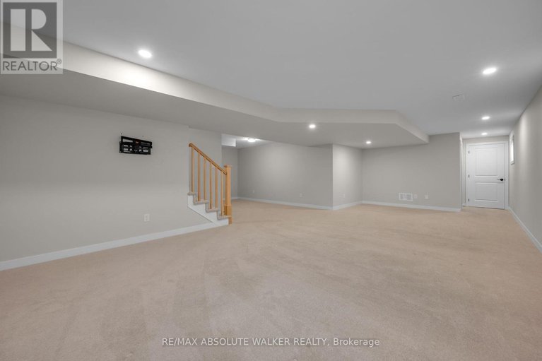 28485641/440-appalachian-circle/half-moon-bay/ottawa/ontario/K2J6X4_38