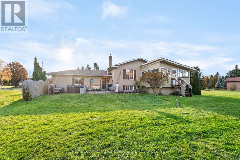 29072843/6525-clifford-avenue/south-glengarry-charlottenburgh-twp/south-glengarry/ontario/K6H5R5_35