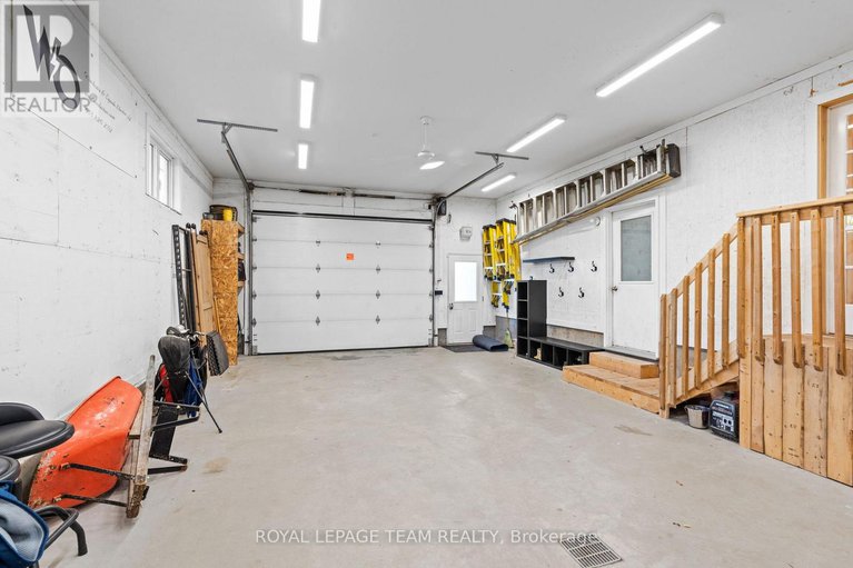 28988977/3372-bramble-lane/osgoode/ottawa/ontario/K0A2W0_45