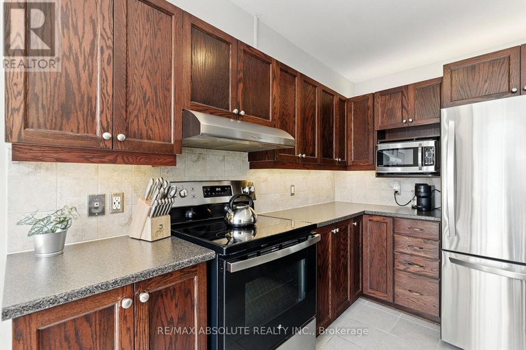 28636837/150-garrity-crescent/strandherd/ottawa/ontario/K2J3T5_11
