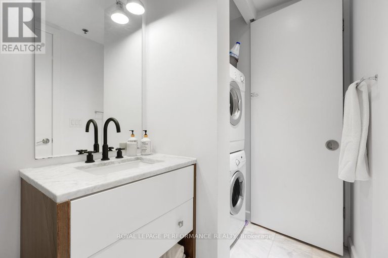 28888604/702-300-lisgar-street/ottawa-centre/ottawa/ontario/K2P0E2_21