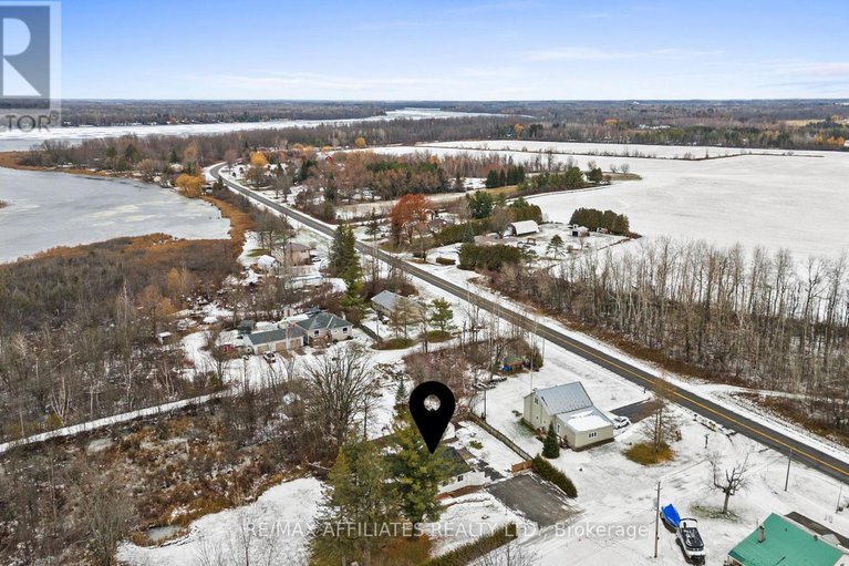 29140915/3091-cedar-beach-lane/north-grenville-twp-kemptville-south/north-grenville/ontario/K0G1J0_38
