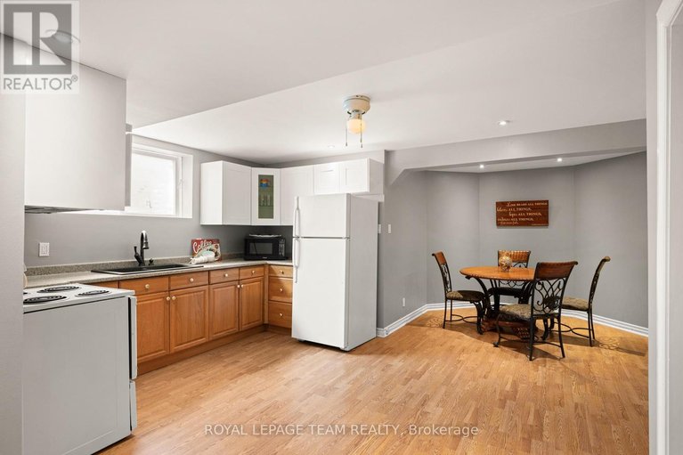 29672098/41-blackshire-circle/stonebridge/ottawa/ontario/K2J5M2_29