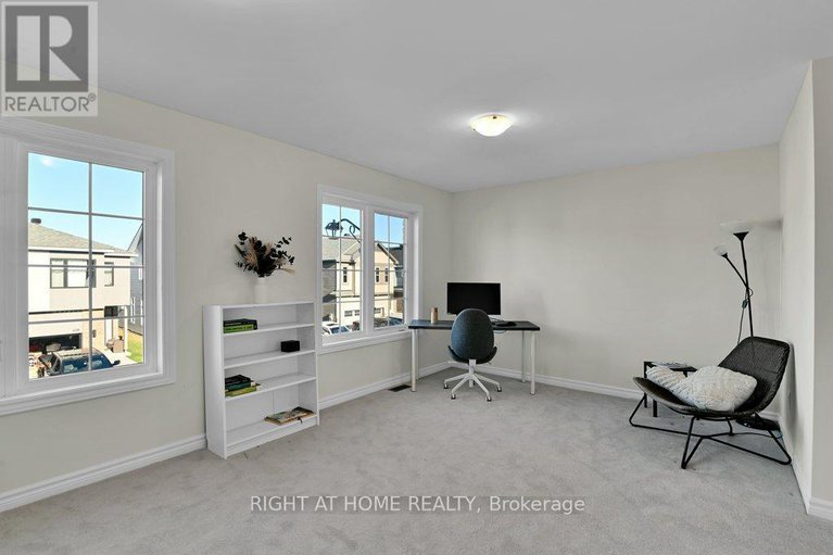 29384097/609-enclave-lane/town-of-rockland/clarence-rockland/ontario/K1K1T2_17