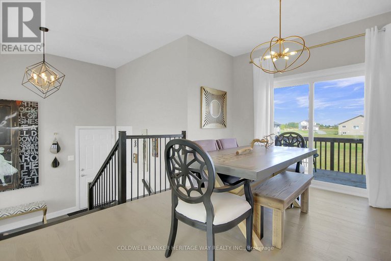 29034500/218-owen-lucas-street/mcnabbraeside-twps/mcnabbraeside/ontario/K7S3G8_14