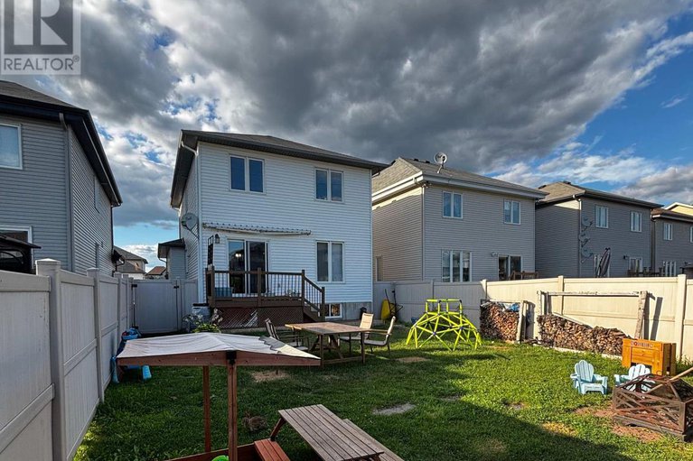 28753449/309-mercury-street/clarencerockland-twp/clarence-rockland/ontario/K4K0G6_36