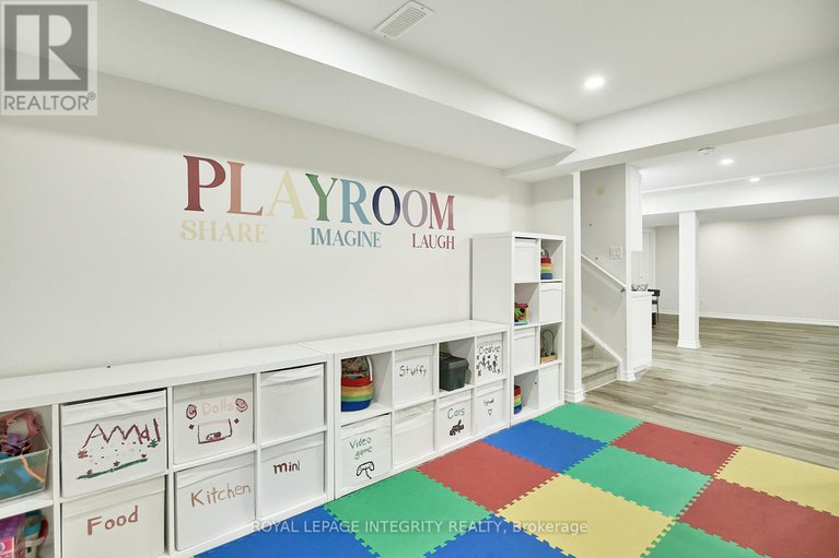 29093844/32-aconitum-way/blossom-parkkemp-parkfindlay-creek/ottawa/ontario/K1T0S1_44