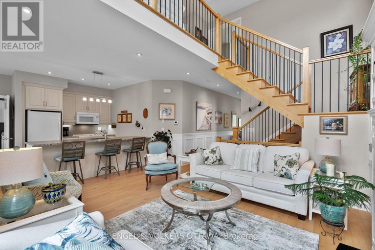 28806486/27-esquimault-avenue/bruce-farmgraham-parkqualicumbellands/ottawa/ontario/K2H6Z4_11