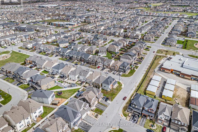 28449643/186-lamprey-street/half-moon-bay/ottawa/ontario/K2J6C3_37