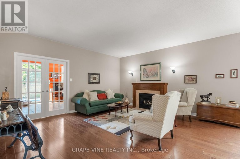 28591080/865-markwick-crescent/notting-hillsummerside/ottawa/ontario/K4A4M7_14